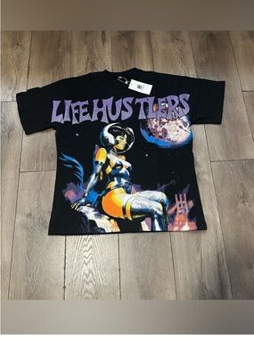 Life hustlers t-shirt
